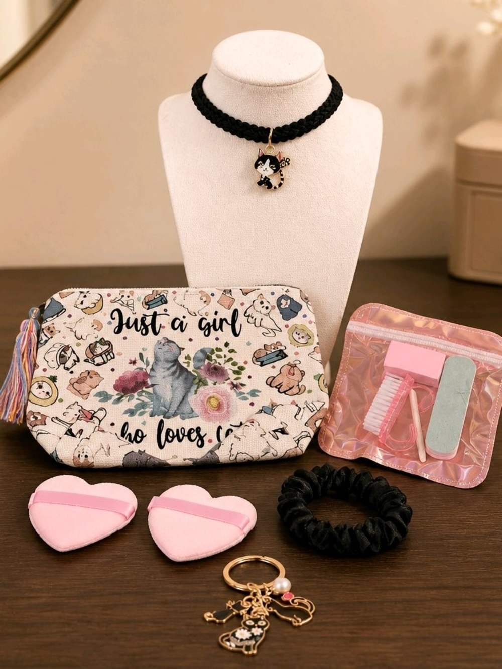 Makeup Bag & More For Cat' Lovers.